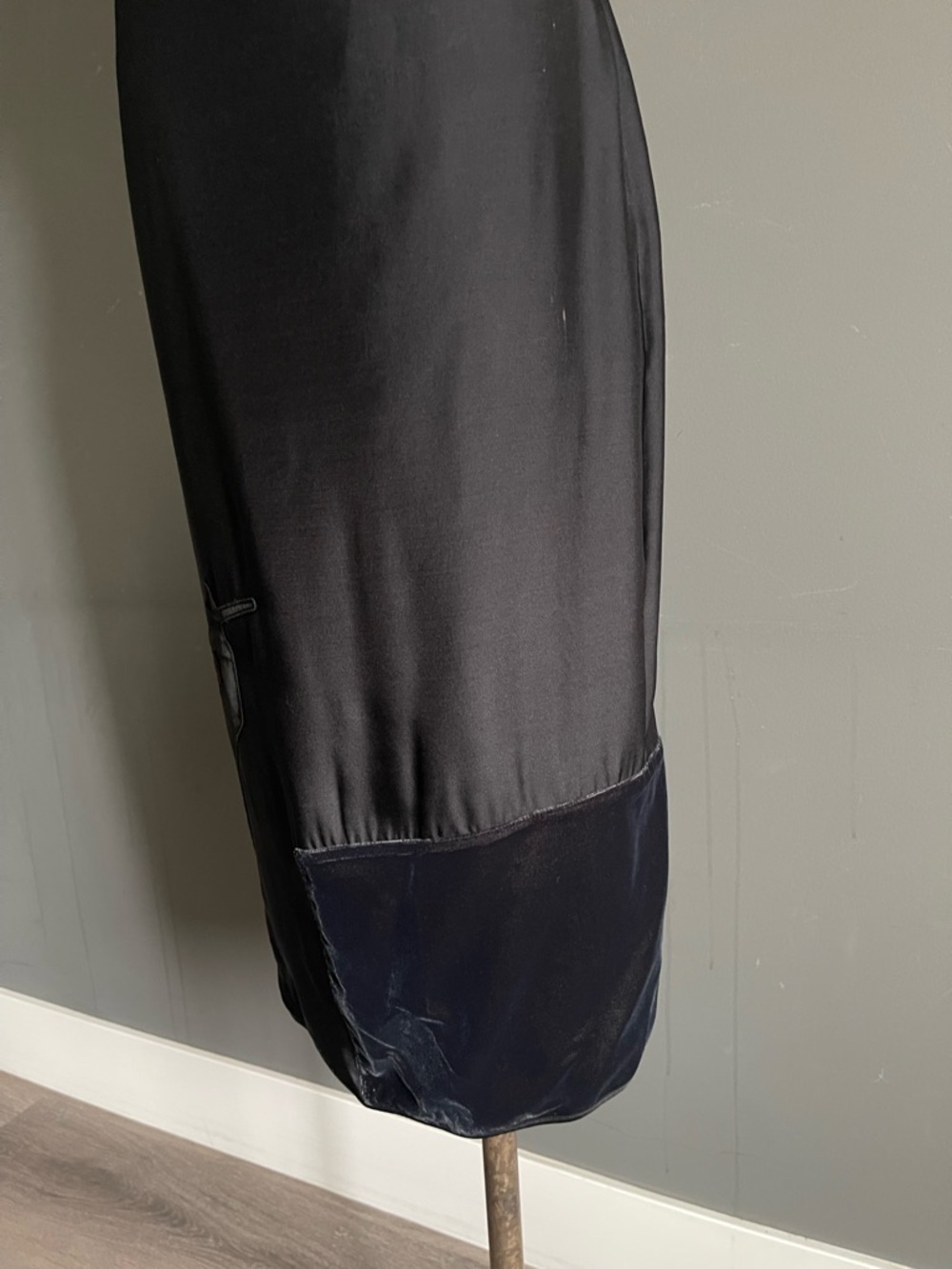 STAUD Black Midi Skirt Silk Wool Art to Wear Minimalist Pencil Skirt Avant Garde - Picture 3 of 8
